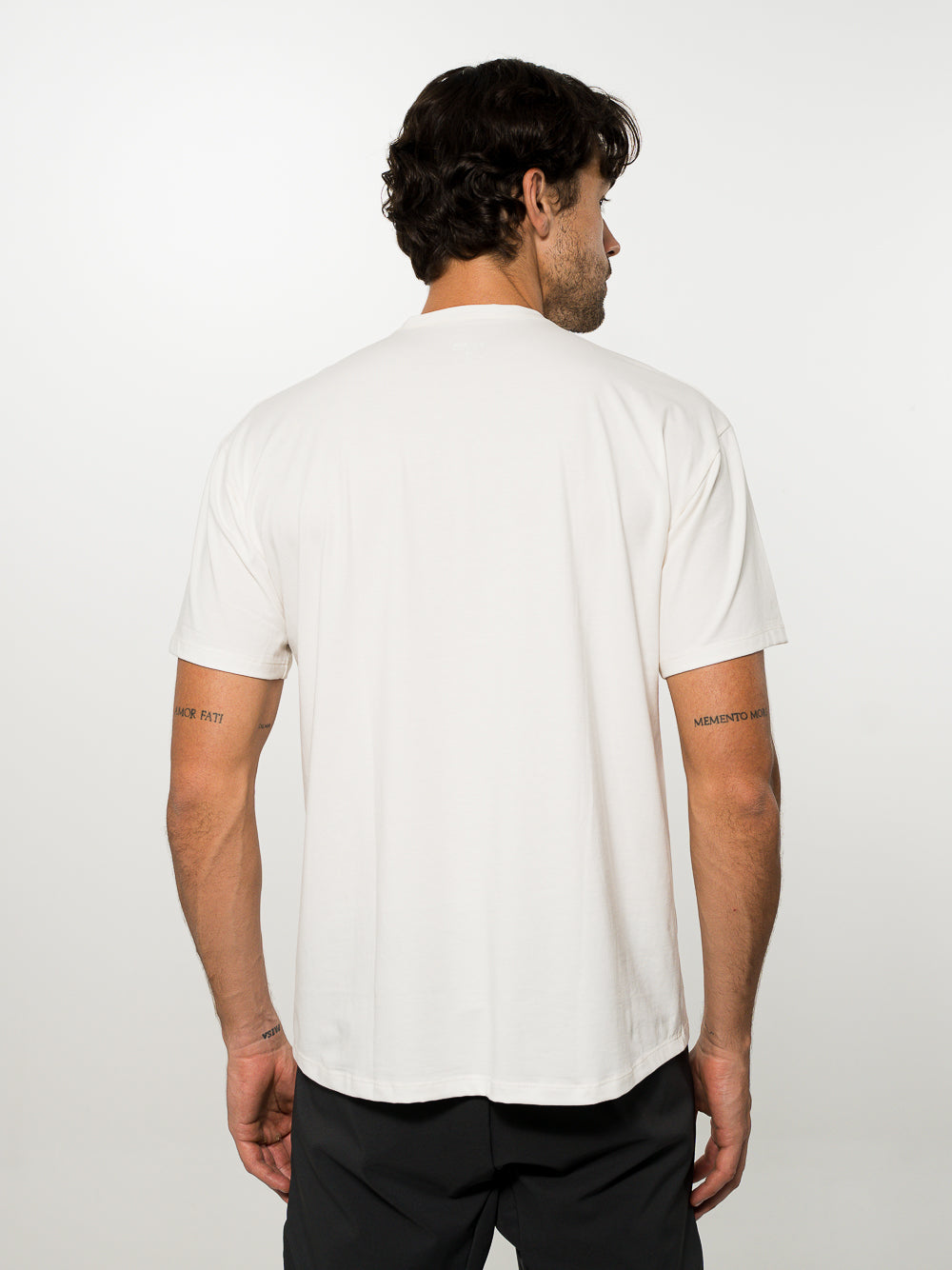 DISRUPTIVE COOL TOUCH COTTON T-SHIRT LIGHT BROWN